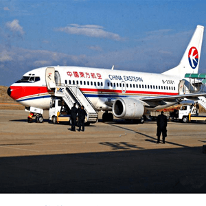 唐山机场货运航空快运业稳步发展的原因是什么？
